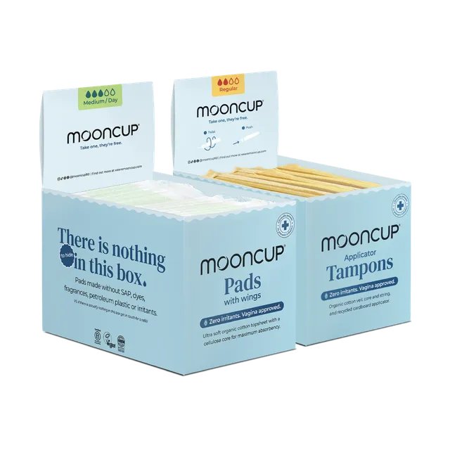 mooncup-display-box-bundle-medium-regular-80-assorbenti-60-tamponi image 1