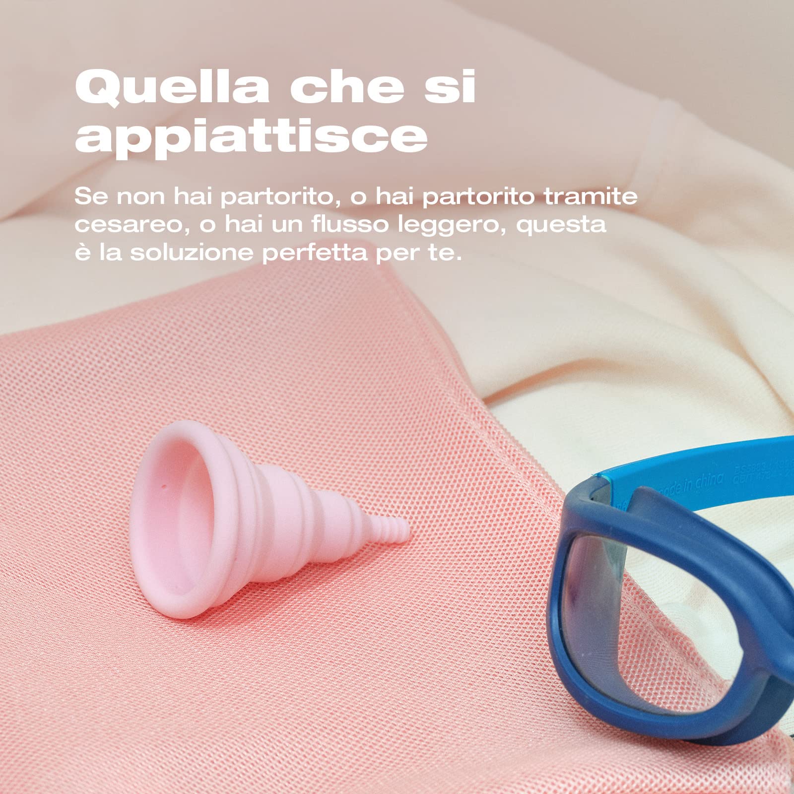 intimina-lily-cup-compact-misura-a-coppetta-mestruale-compatta-flat-fold image 2