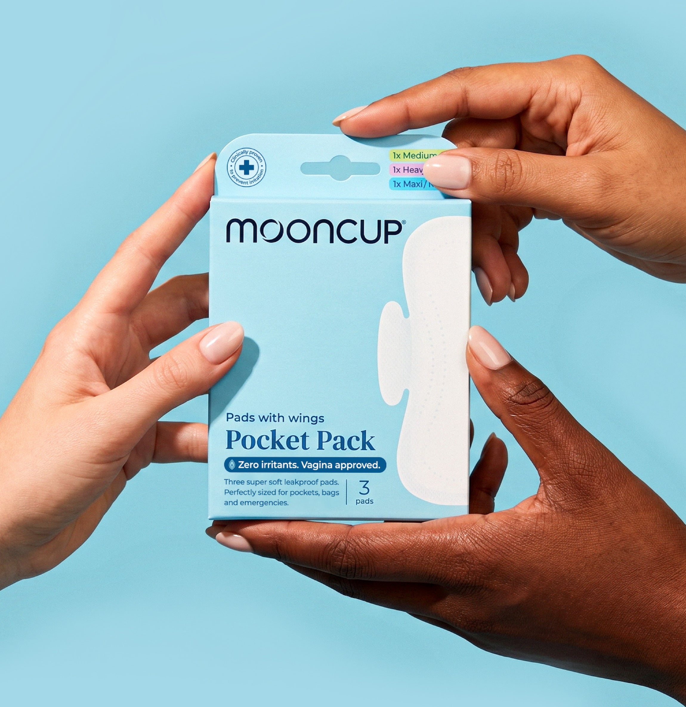 mooncup-pocket-pack-3-assorbenti-con-ali-prova-assorbenze image 3