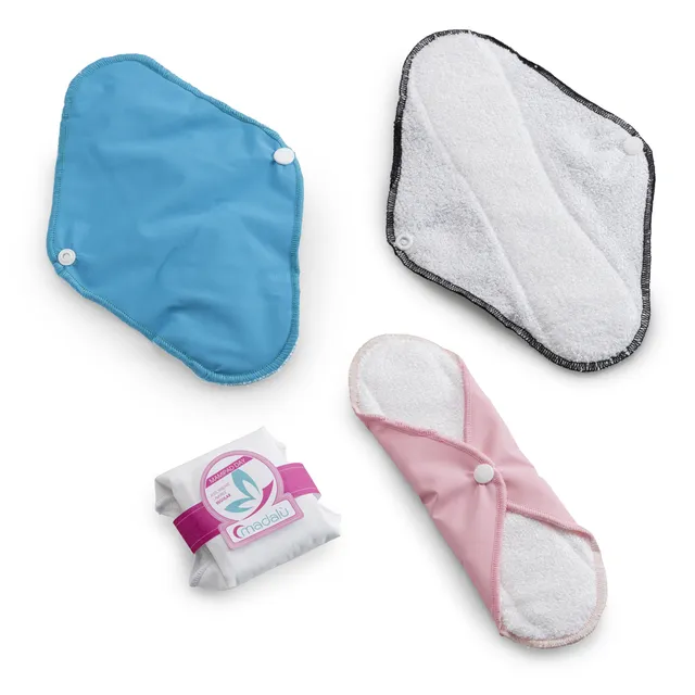 mamicup-mamipad-4-assorbenti-lavabili-giorno-colori-assortiti-wet-bag image 1
