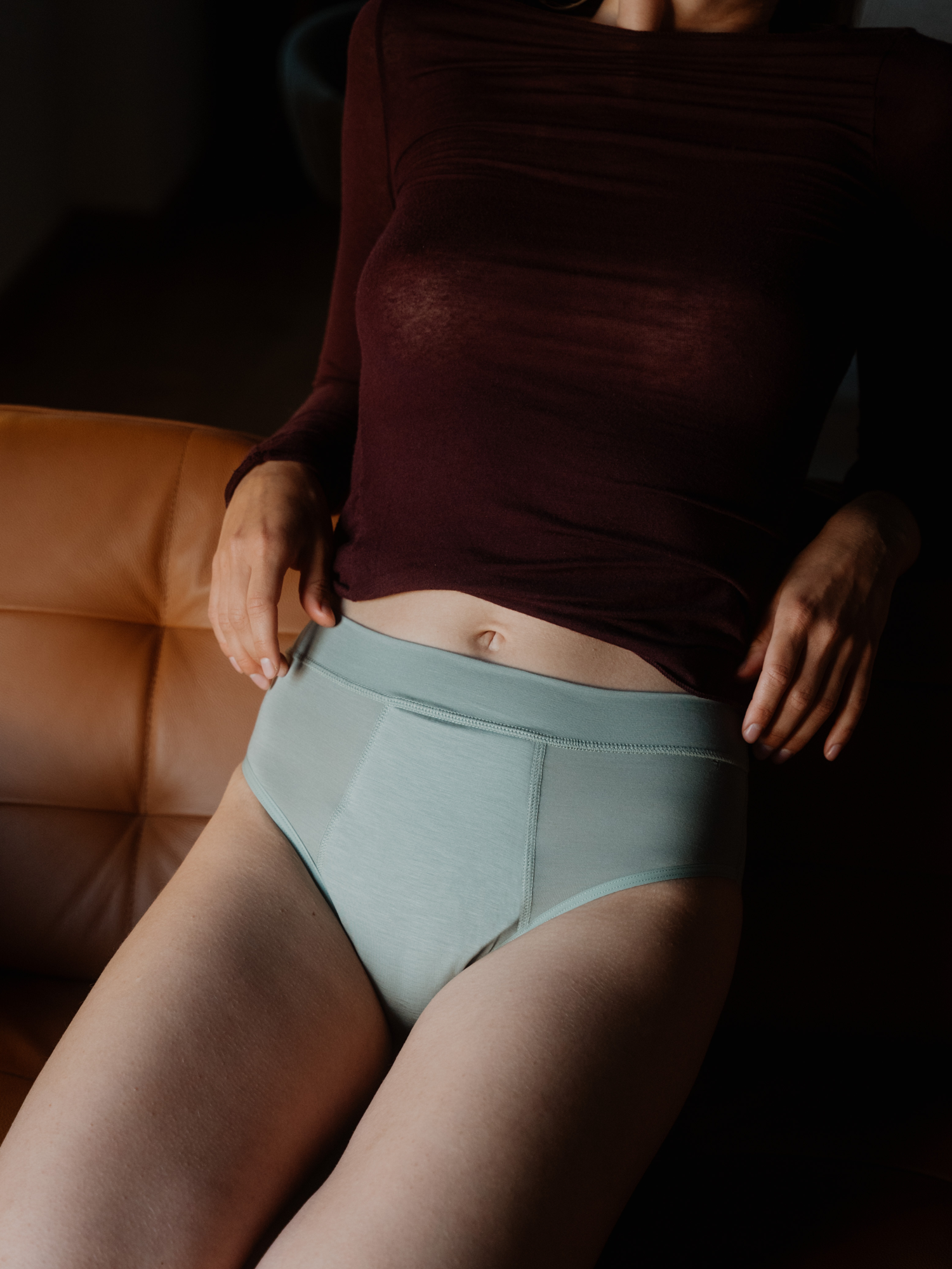 allmatters-overnight-high-waist-slip-mestruale-notte-sage-green image 5